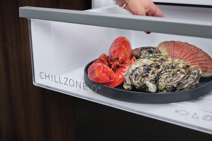 „Chill-Zone“-Bereich des Kühlschranks, in dem Meeresfrüchte aufbewahrt werden