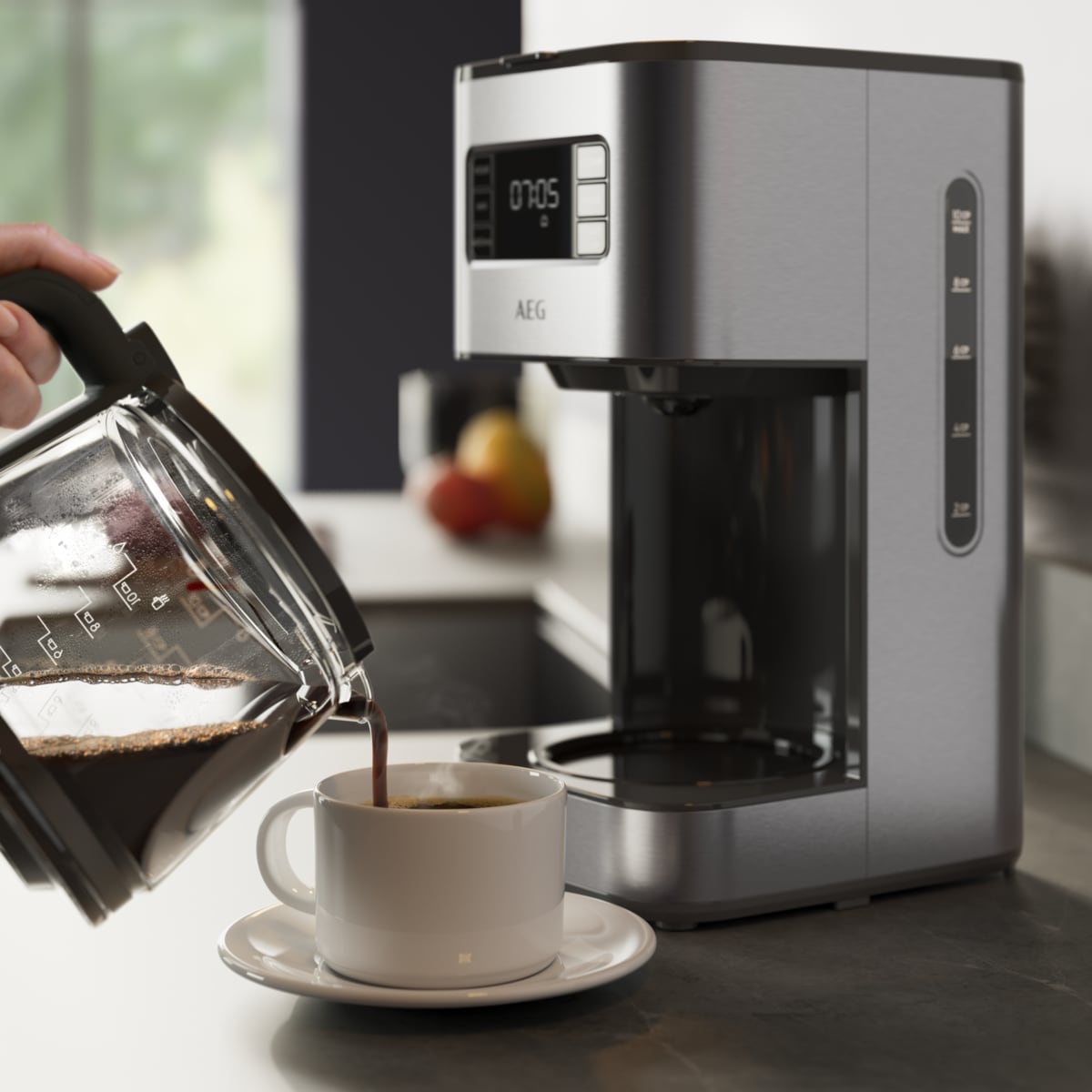 AEG - Espresso-/Kaffeemaschine - CM5-1-6ST