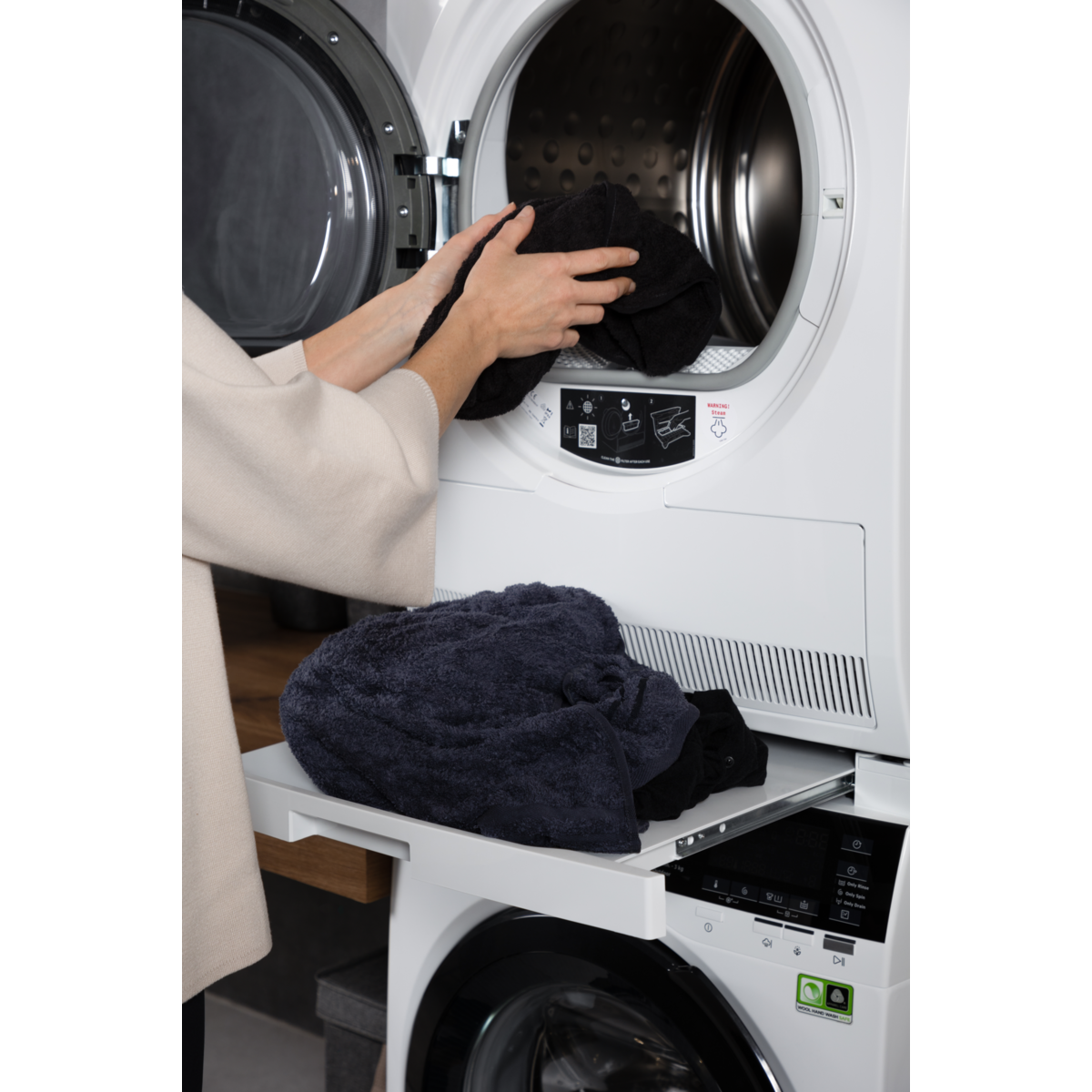 AEG - Bausatz Wasch-Trocken-Säule - A1WYHSK1