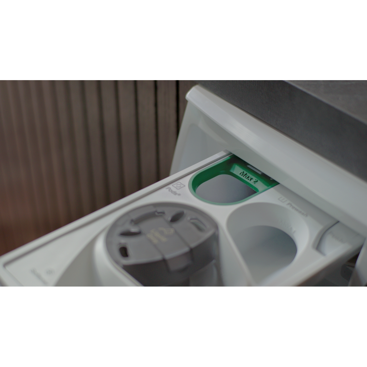AEG - Frontlader - LR7E75699