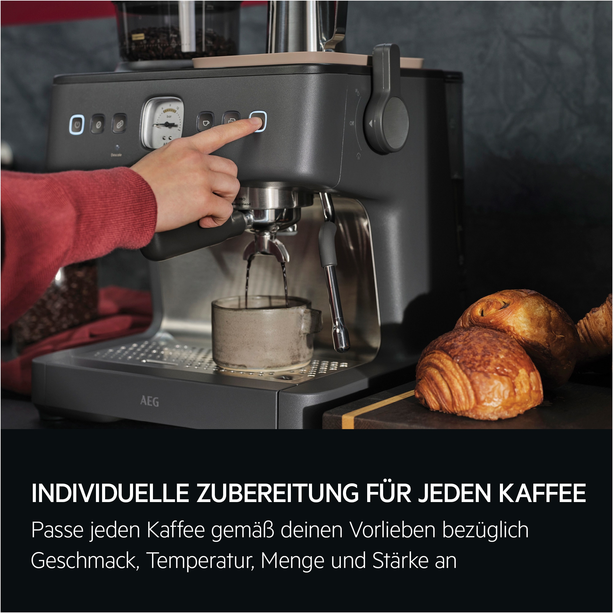 AEG - Espresso-/Kaffeemaschine - EC8-1-8BP