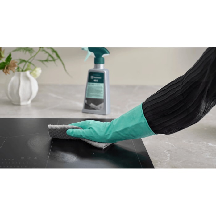 Dedicated cleaning and care for hobs.