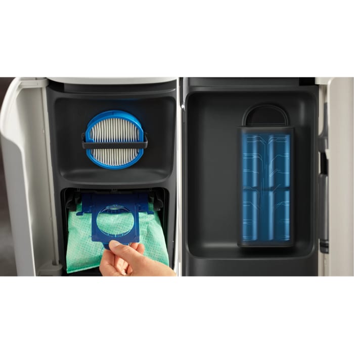 All -in-1 Station - stores extra battery charging, filter and hose for filter cleaning 