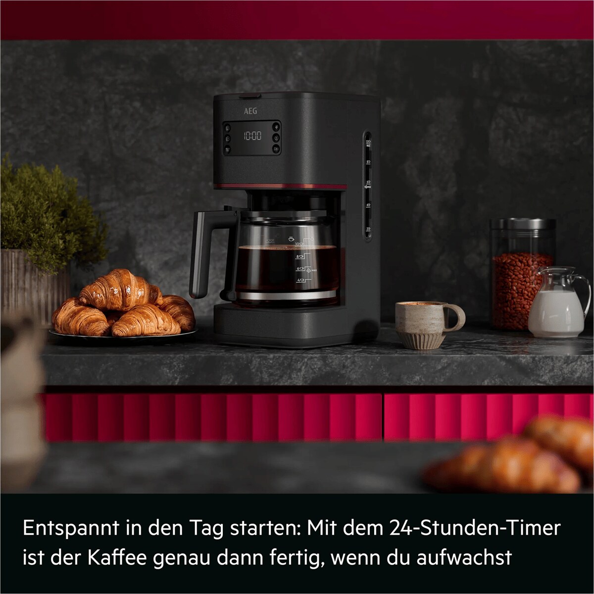 Entspannt in den Tag starten: Mit dem 24-Stunden-Timer ist der Kaffee genau dann fertig, wenn du aufwachst