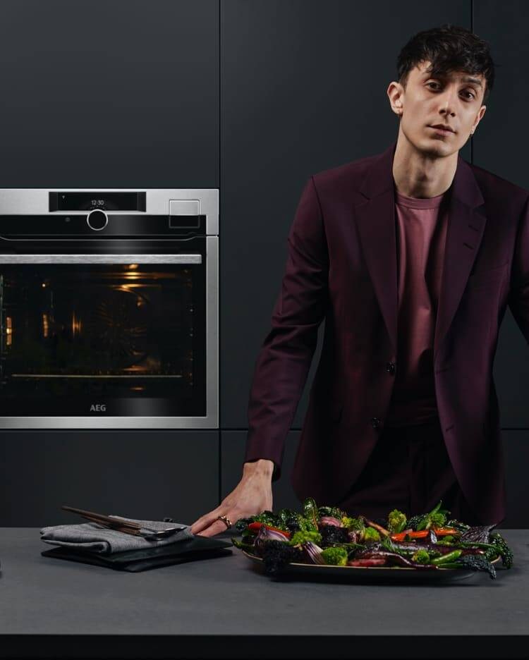 Serie 9000 Backofen mit SteamPro®