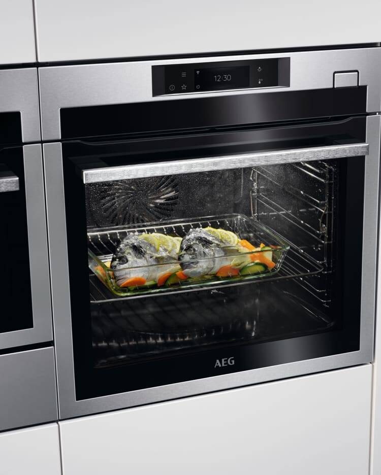 SteamBoost® Dampfbackofen der Serien 8000 mit Steamify®