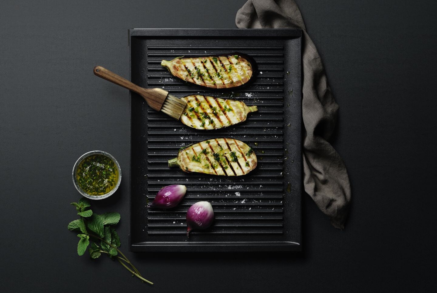 Bild einer gegrillten Aubergine Bild einer gegrillten Aubergine