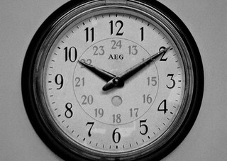 Uhr